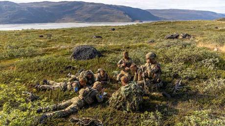 Danish conscripts deployed to Greenland amid Trump threats