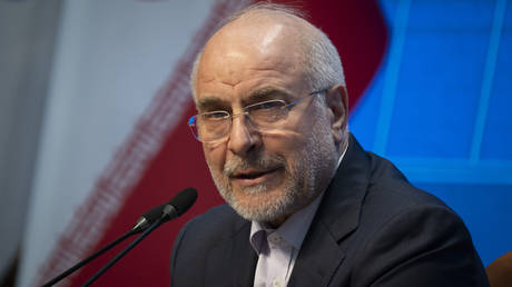 Iran praises China for rejecting US threats