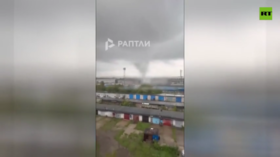 Tornado tears through western Russian city (VIDEOS)