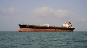 Iran vows ‘not a single drop’ of oil will leave Gulf if region complies with US plan