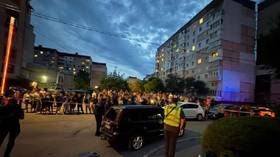 Crowd wrecks conscription squad vehicle in Ukraine (VIDEOS)