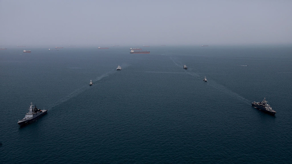 US launches new strikes on Iran