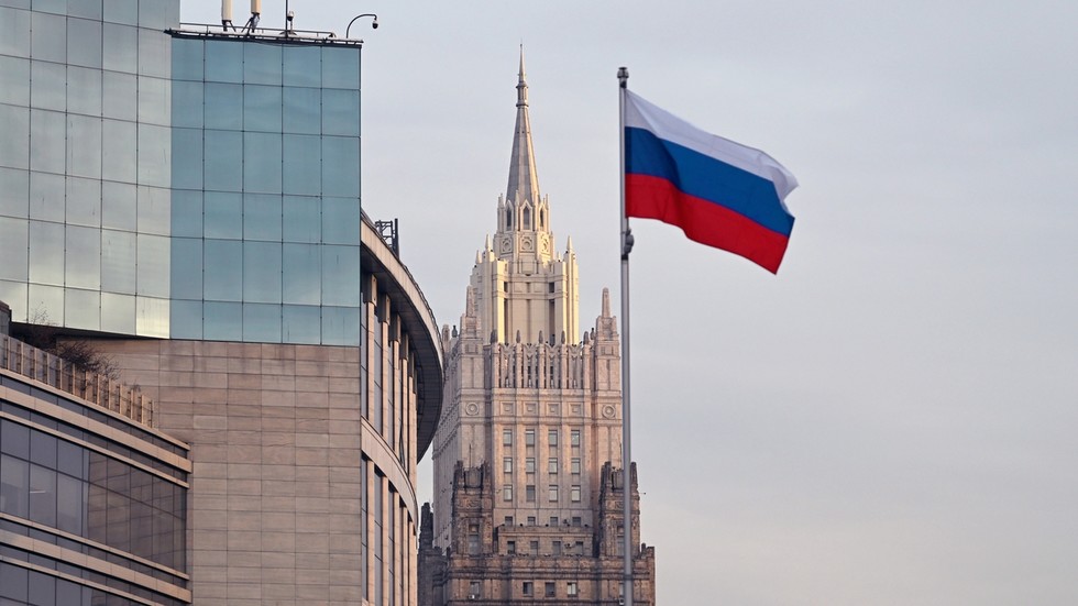 Moscow vows ‘harsh and painful’ response to Hungarian expulsions