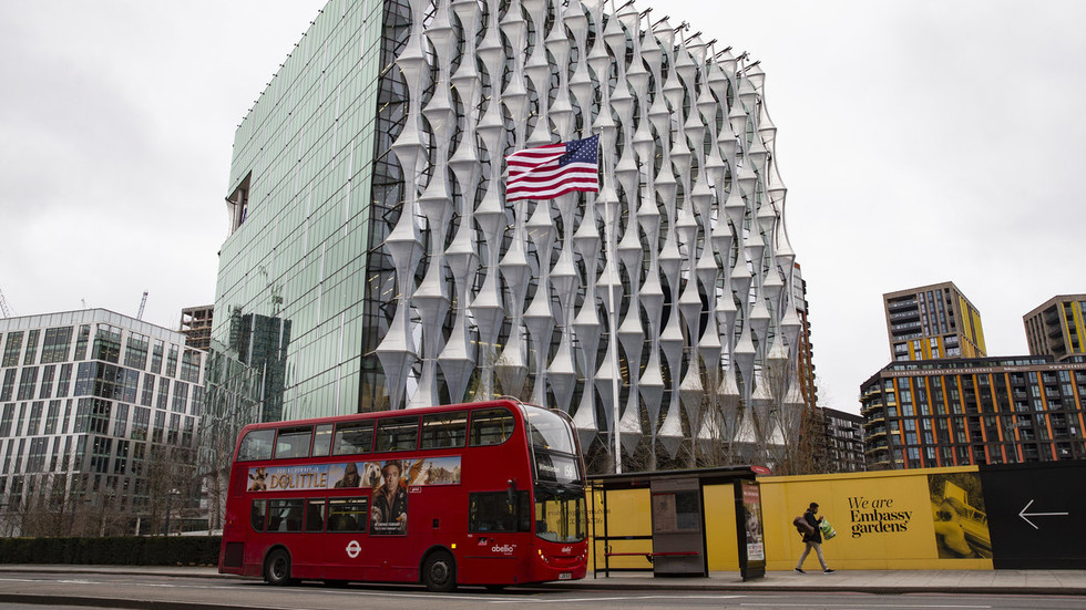 US removes London embassy staffer amid abuse images probe – media
