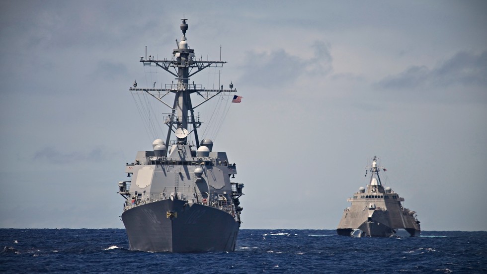 Pentagon accuses Iran of trying to steal naval spy drone
