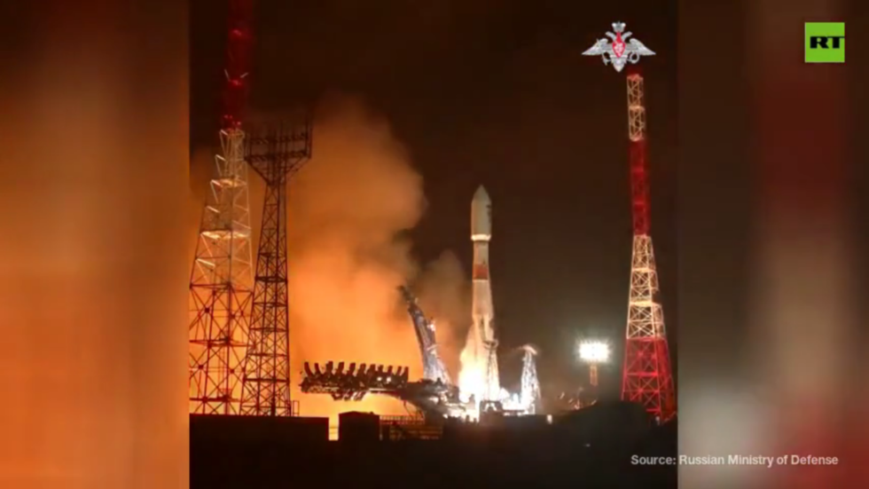 Russian military conducts space launch