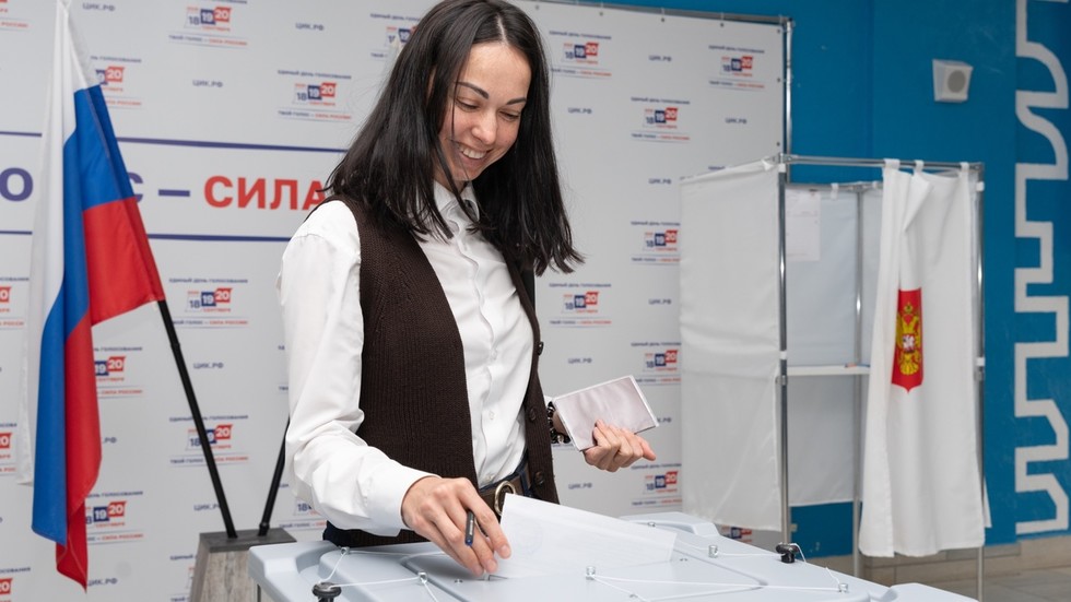 Parliamentary elections begin across Russia