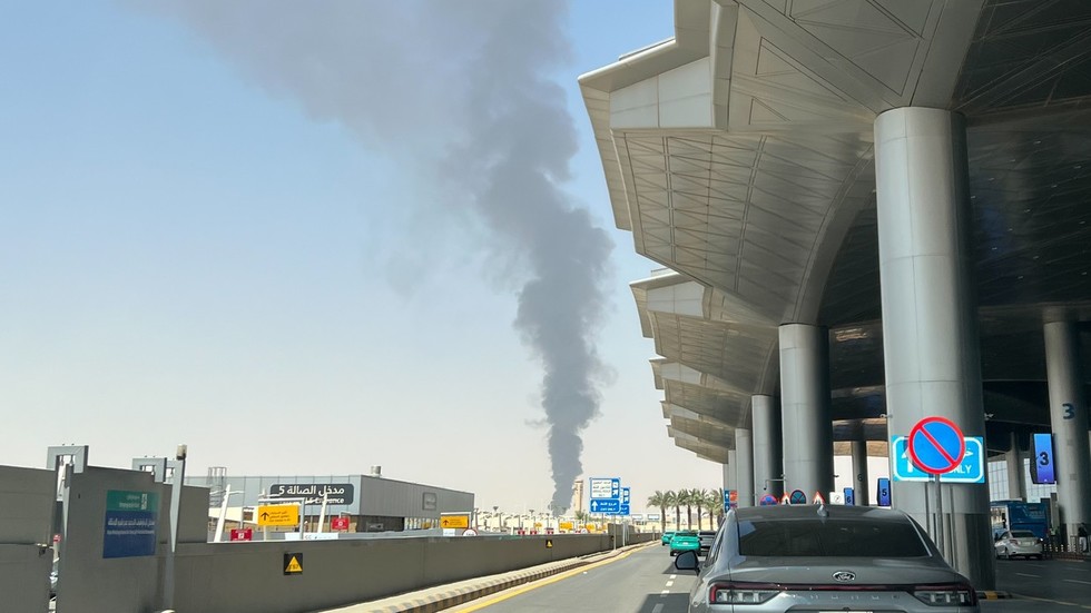 Explosions rock Saudi capital – media