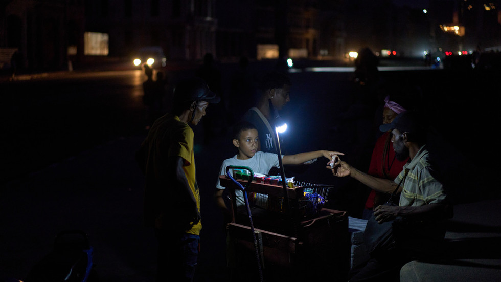Cuba plunges into darkness amid nationwide blackout