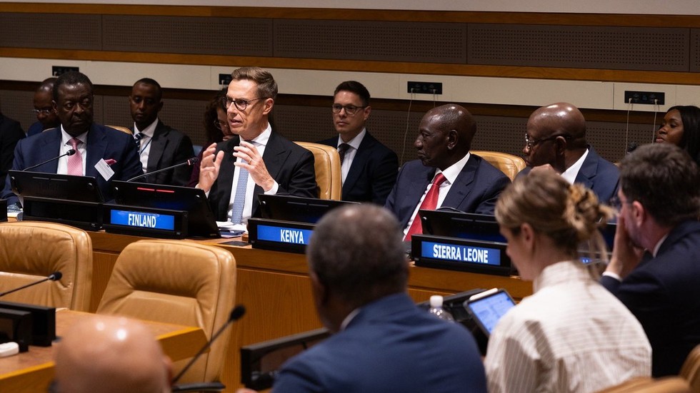 EU-backed coalition vies for role in global AI order