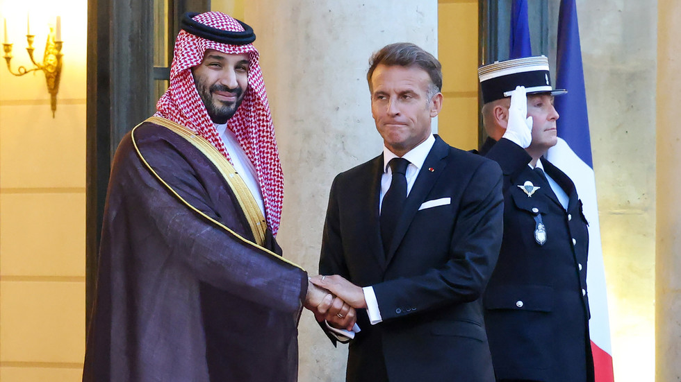 Macron sends French troops to Saudi Arabia