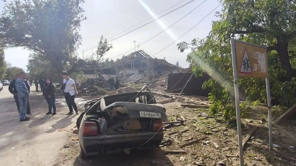 Ukrainian drone strike in Kherson kills two young women – governor