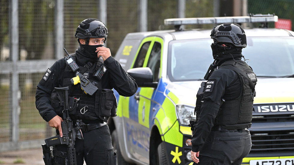 Escalation watch: West ramping up war rhetoric, ‘terror plotters’ given bail in UK