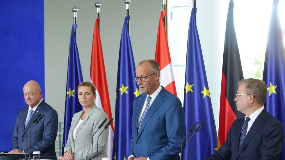EU states push farm aid cuts to fund military buildup