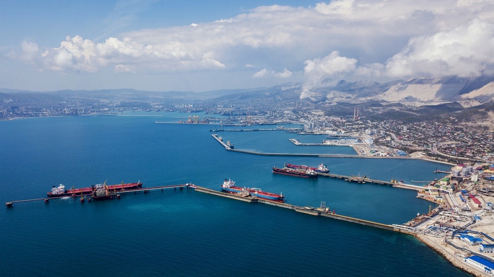 Russian oil export earnings hit four-year high despite Western sanctions