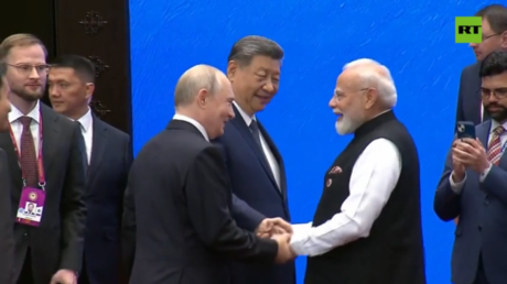 Indian Prime Minister Narendra Modi greets Russian President Vladimir Putin and Chinese President Xi Jinping at the SCO summit in Bishkek, Kyrgyzstan, on September 1, 2026.
