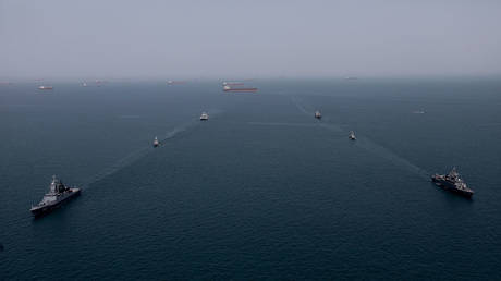 US launches new strikes on Iran