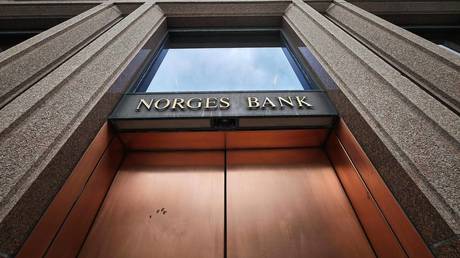 World-s biggest wealth fund eyes ditching $80 bn in US Treasuries