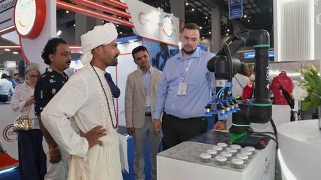 Russian technology companies make a splash at Innoprom. India (VIDEOS)