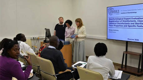 Russia trains Ugandan specialists amid Ebola threat