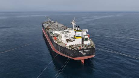 Trump backs Hormuz alternative but his Iran war is blocking the route