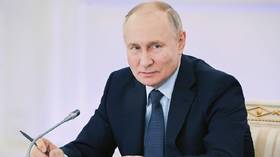 Putin takes part in Eastern Economic Forum plenary session