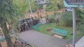 Why did two Ukrainian special services units just have a gunfight in Kiev? (VIDEOS)