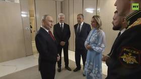 LATEST: Putin meets with United Russia party candidates