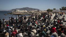 Ceuta migrant clearance spirals into violence (VIDEO)