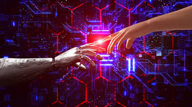 AI risks ‘spiraling out of control’ – Nobel-winning group chief