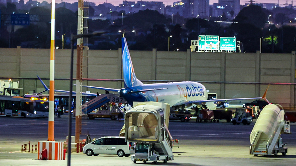 Flydubai suspends Israel flights after apparent hijacking attempt