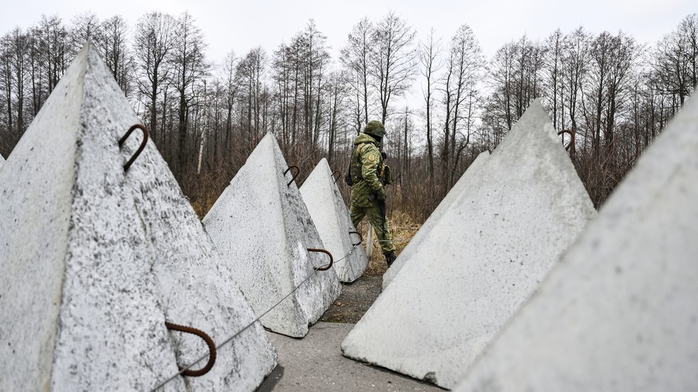 Russian colonel arrested in defense fraud probe