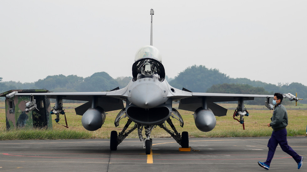 US delivers latest F-16s to Taiwan