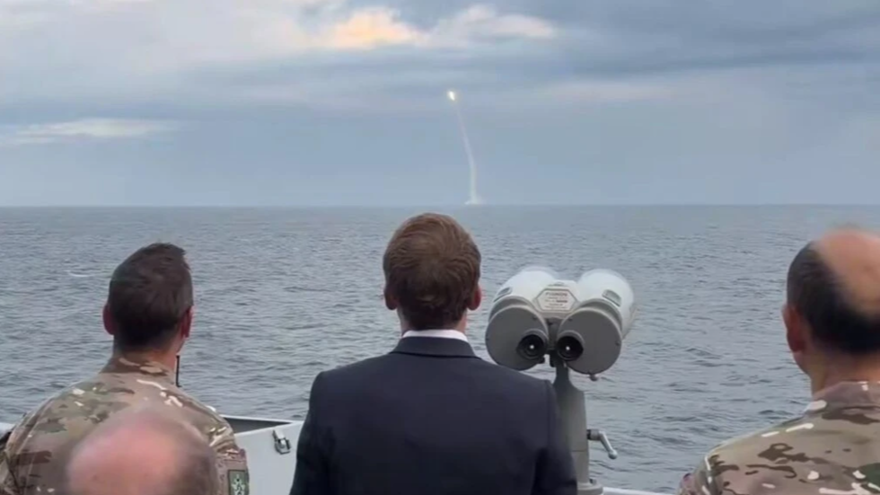 Kremlin responds to French ballistic missile launch