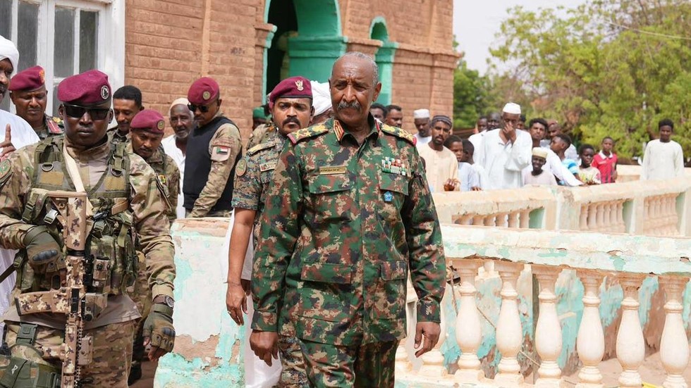 Sudan army chief rejects talks with rebels
