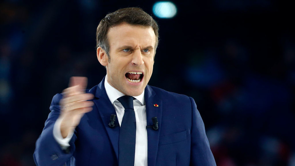 Macron targets Trump over French riots