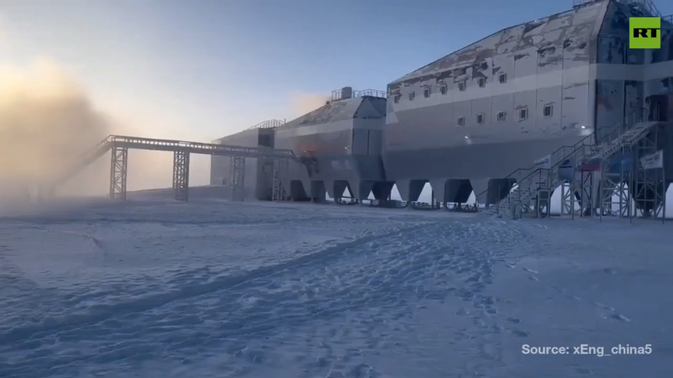 Russia’s ‘sci-fi fortress’ in Antarctica goes viral (VIDEO)