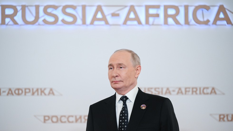 Russia-Africa Summit Day Two: Putin welcomes African delegations at Kremlin