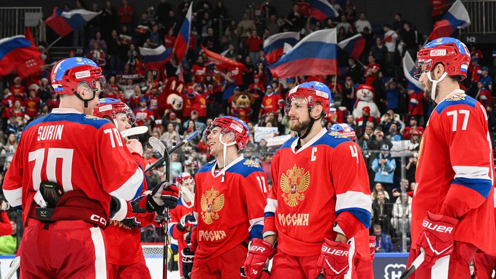 Ice hockey federation fumes after being ordered to readmit Russians