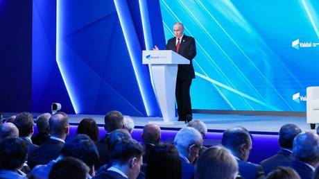 Nuclear war, Ukraine, ‘AI totalitarianism-: Key takeaways from Putin-s Valdai speech