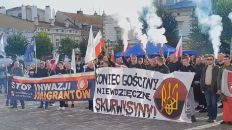 &lsquo;Bandera, get out!&rsquo; Protesters demand migration crackdown after Ukrainian kills Polish priest (VIDEO)