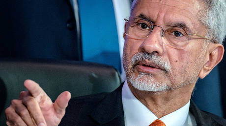 India remains a &lsquo;natural partner&rsquo; for Russia &ndash; Jaishankar