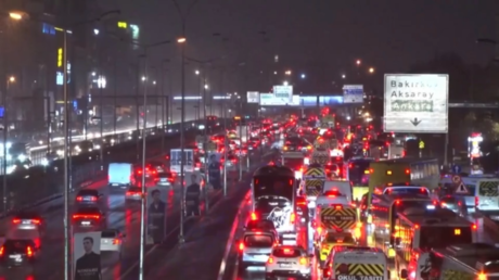 Deadly floods devastate Istanbul (VIDEO)