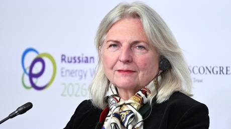 Trump-Putin diesel deal fractures West on Russia  ex-Austrian FM