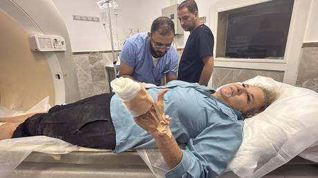 Israeli settlers beat up and rob WaPo journalist in West Bank (VIDEOS)