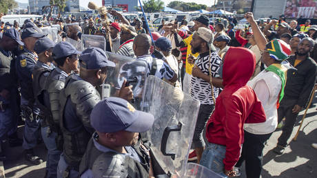 Mob beats foreigner to death in South Africa