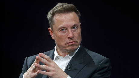 US taxpayer money laundered back through Ukraine  Musk