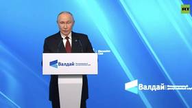 Putin addresses Valdai Discussion Club session