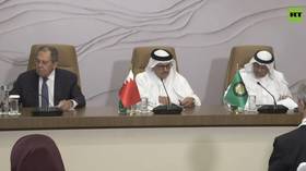 Russian, Bahraini FMs and GCC secretary-general hold press conference