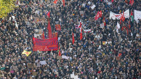 German Gen Z takes to streets over cost of living (VIDEOS)